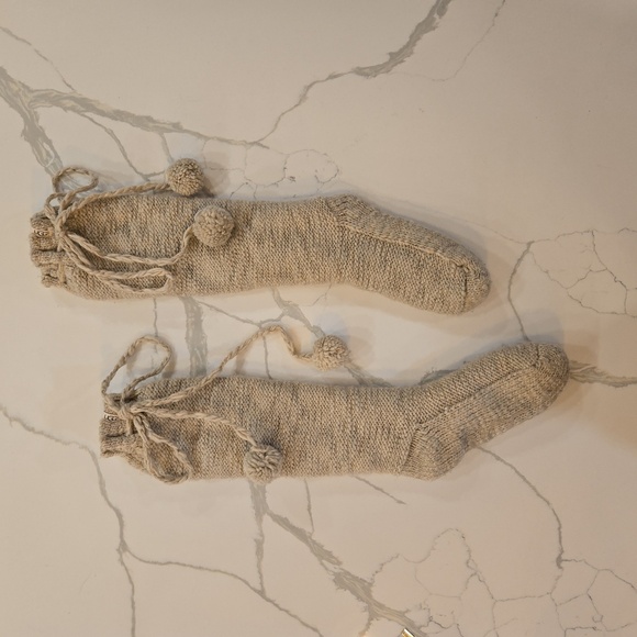 Ugg Thea Pom Pom Cozy Knit Slipper Sock Oatmeal Beige - Picture 2 of 8